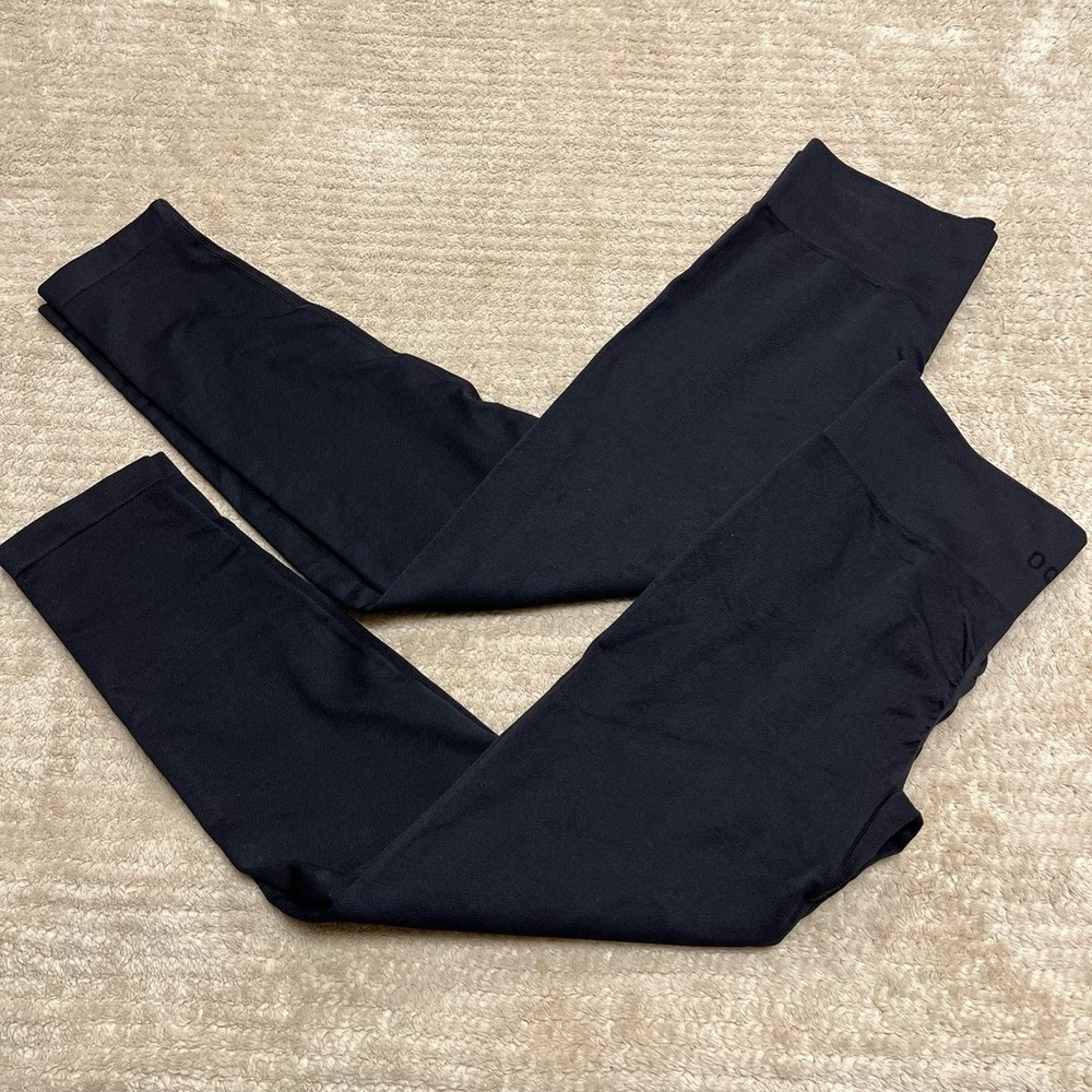 OQQ Black seamless athletic leggings women's size large